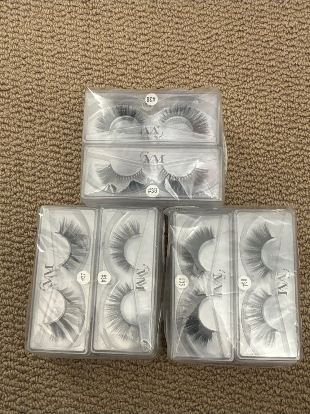 30 pairs of super soft mink lashes